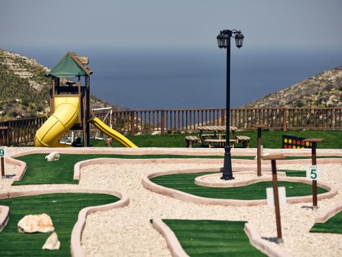 Ο χώρος παιχνιδιού για παιδιά στο Karousa Villa - Karousa Villas Anafonitria Zakynthos