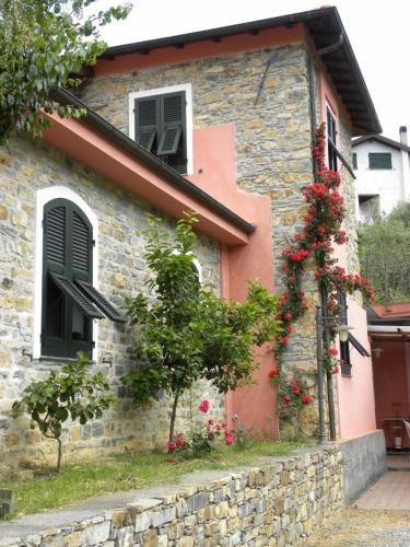 ChiusanicoにあるAgriturismo La Vignaのギャラリーの写真