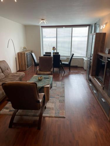 2 bedrooms apartment- best in3 towers Nové Mesto