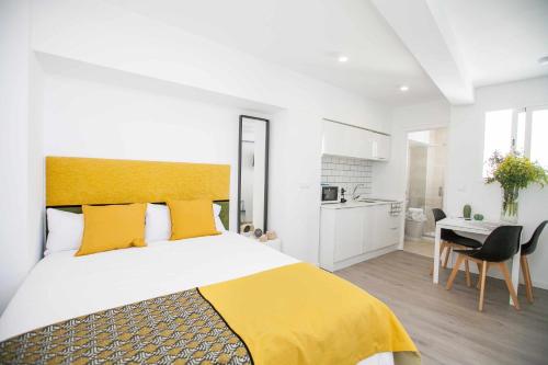 ISG Apartments Adolfo Cuéllar 401