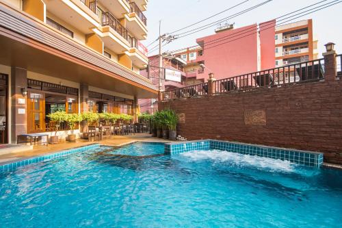 בריכת השחייה שנמצאת ב-Sunview Place או באזור