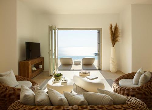 Absolute Paradise Villa Tourlos