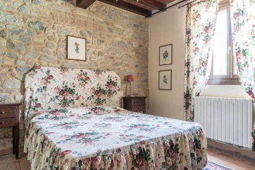 Ένα ή περισσότερα κρεβάτια σε δωμάτιο στο Villa Ca de Angeli - Tabiano Castle Country Villas