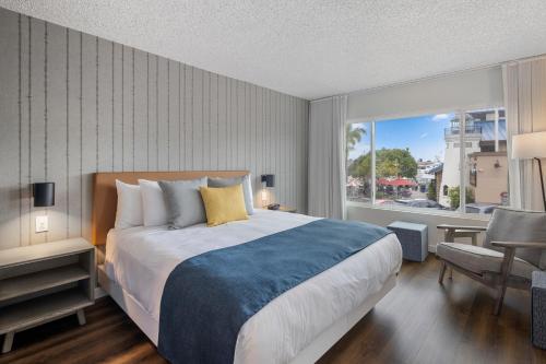 Postel nebo postele na pokoji v ubytování Sea Harbor Hotel - San Diego