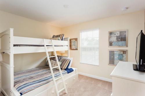 6Br 6Bath Pvt Home Pool 10min Disney 3282ft photo 15