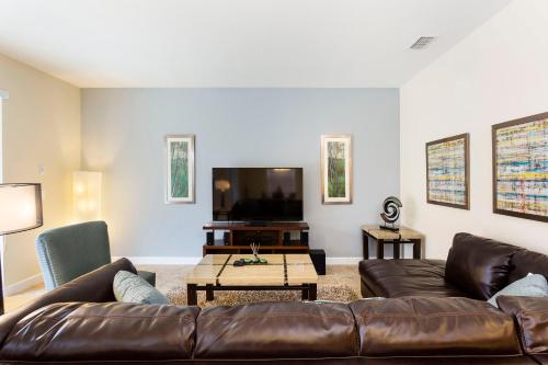 6Br 6Bath Pvt Home Pool 10min Disney 3282ft photo 22