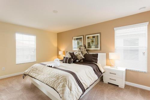 6Br 6Bath Pvt Home Pool 10min Disney 3282ft photo 10