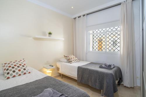 Posteľ alebo postele v izbe v ubytovaní 2 bedroom apartment next to porto