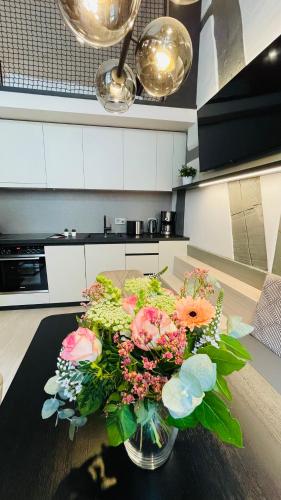 Nhà bếp/bếp nhỏ tại Design-Apartments Am Kaisersaal