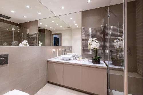 Kúpeľňa v ubytovaní Milan Royal Suites - Centro Duomo