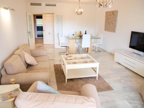 Sun Beach Apartment