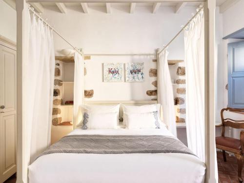 Foto dalla galleria di Patmos Eye Traditional Luxury Villas a Skála