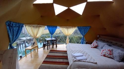 Gallery image of Glamping Altos de Quiluva in Suesca