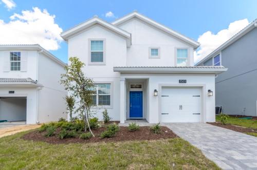 1569TL Ultimate 5 Bedroom 5 Bathroom, Davenport, United States
