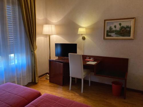 Μια τηλεόραση ή/και κέντρο ψυχαγωγίας στο Hotel Master