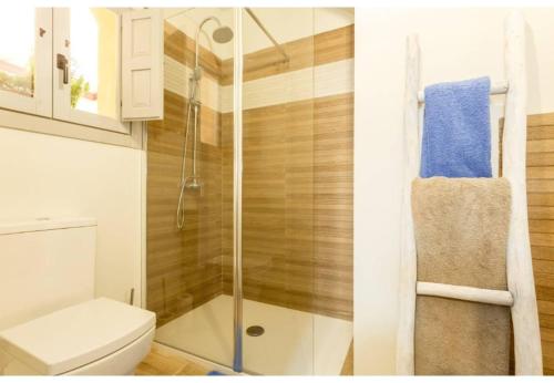 PATIO-Caleta Beach Home by Cadiz4Rentals