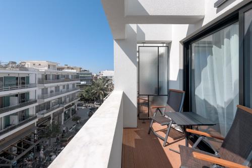 Balkón nebo terasa v ubytování Essence Suites Downtown Suites - Adults Only