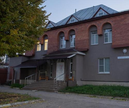 Budova, v ktorej sa hostel nachádza