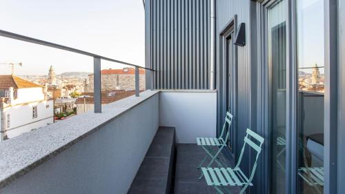 Stylish Studio w/ AC & Balcony by LovelyStay