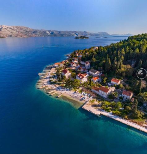 Beach Island House