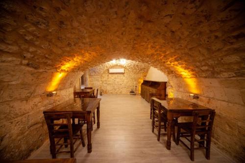 En restaurant eller et andet spisested på Vefa Konagı