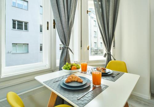 Porta Downtown Apartments by Irundo