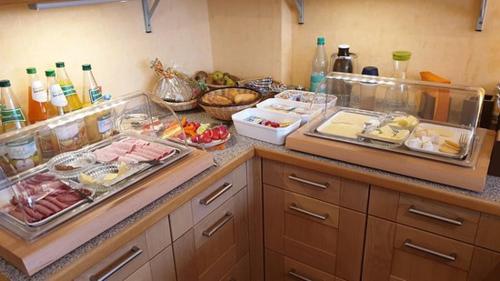 Jídlo v hotelu nebo okolí