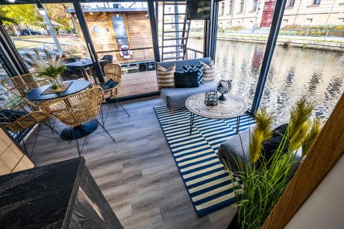 Rezidence Malše - Unikátní apartmány na voděにあるシーティングエリア