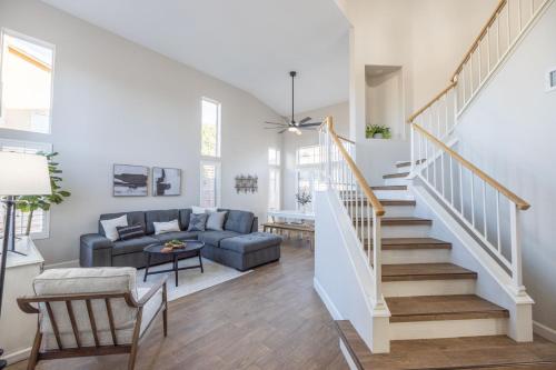 Gilbert Douglas home – Photos 3