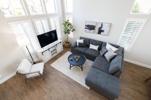Gilbert Douglas home – Photos 5