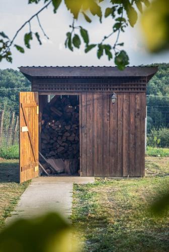 Galeriebild der Unterkunft Kuca za odmor Poppke in FeriÄanci