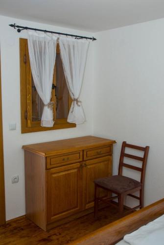 Galeriebild der Unterkunft Kuca za odmor Poppke in FeriÄanci