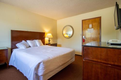 Englehart Motel – Photos 2