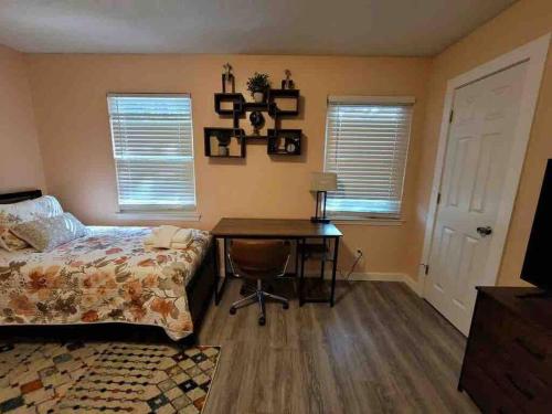 Elegant 2-bedroom pet-friendly villa w 2 parking spaces photo 11