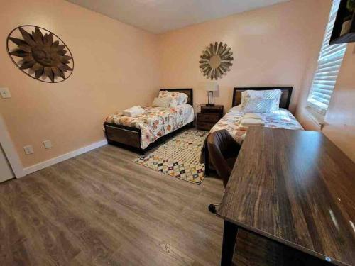 Elegant 2-bedroom pet-friendly villa w 2 parking spaces photo 9