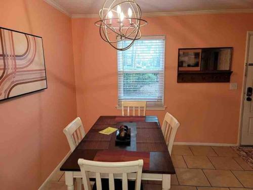 Elegant 2-bedroom pet-friendly villa w 2 parking spaces photo 12