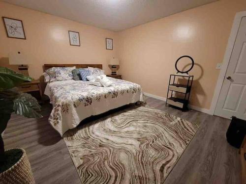 Elegant 2-bedroom pet-friendly villa w 2 parking spaces photo 73