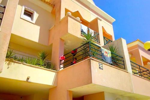 Balkón nebo terasa v ubytování Oceanview Duplex shared Pool & Beach Sesimbra