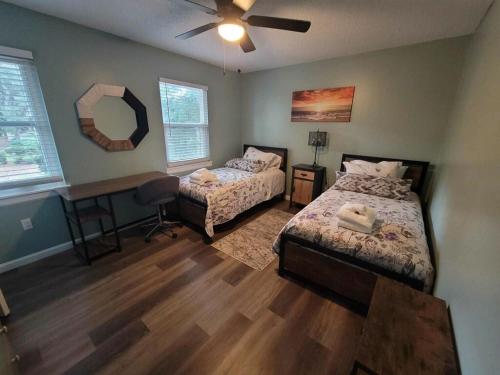 HHI Homes- Newly Renovated Cozy Modern Pet-Friendly Villa-Ideal Location photo 84