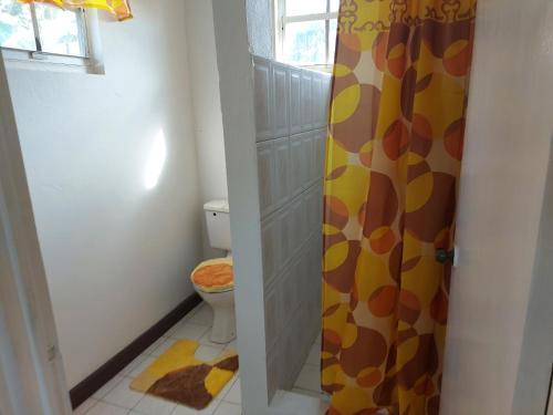  Aquarius Apartments -  Room  picture :   Tea/Coffee maker    Shower    Bath                           