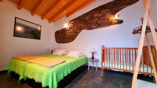 מיטה או מיטות בחדר ב-Charme de Monsaraz