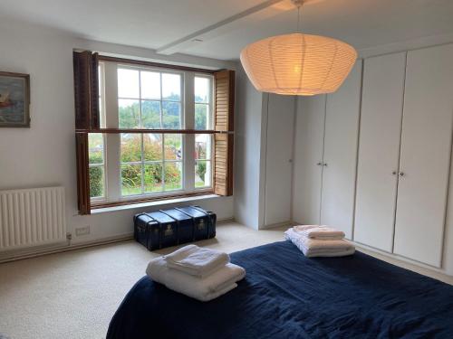 Gallery image of Stunning Apartment Opposite Cowdray Ruins in Heart of Midhurst in Midhurst