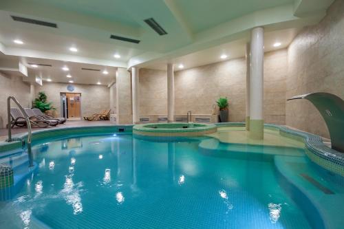 ApartSerwis - Gorące Źródła Apartament Szałasówka