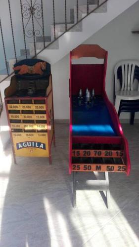 a play room with a chair and a table at Casa en conjunto campestre, rana y bolirrana incluido. in Apulo