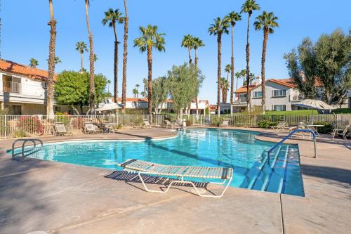 Royale Retreat Permit# STR2022-0239 – Photos 2