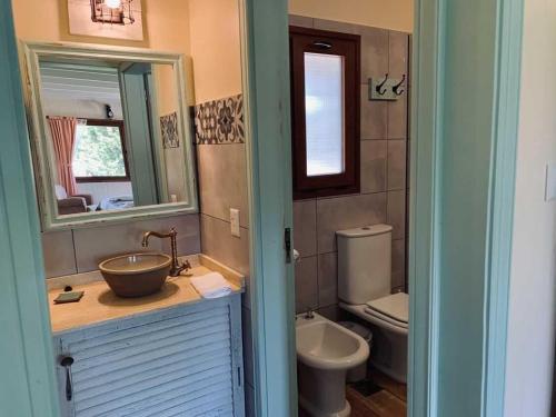 Koupelna v ubytování Cinco Sentidos Hosteria