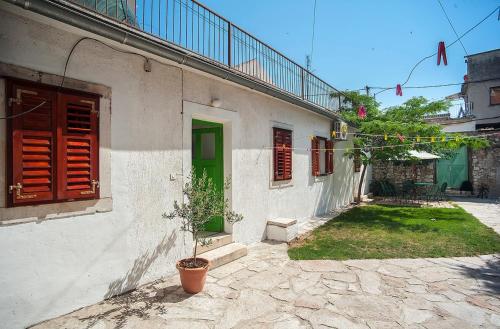 Dalmatian Garden - FREE parking - city centre