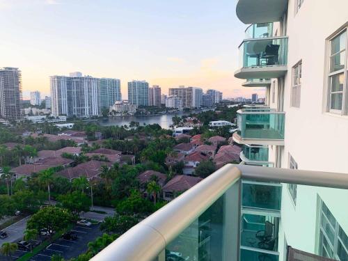 Imagem da galeria de Beach Apartment at Condo-hotel em Miami Beach
