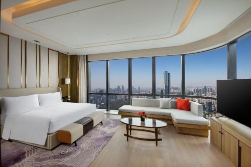 Posezení v ubytování Crowne Plaza Shenzhen Nanshan by IHG