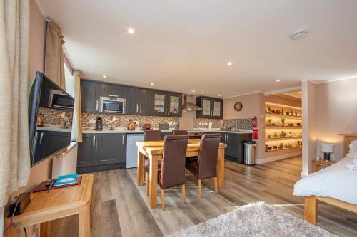 Gallery image of Mandarin Premier Apartments C - studio apt in Oban